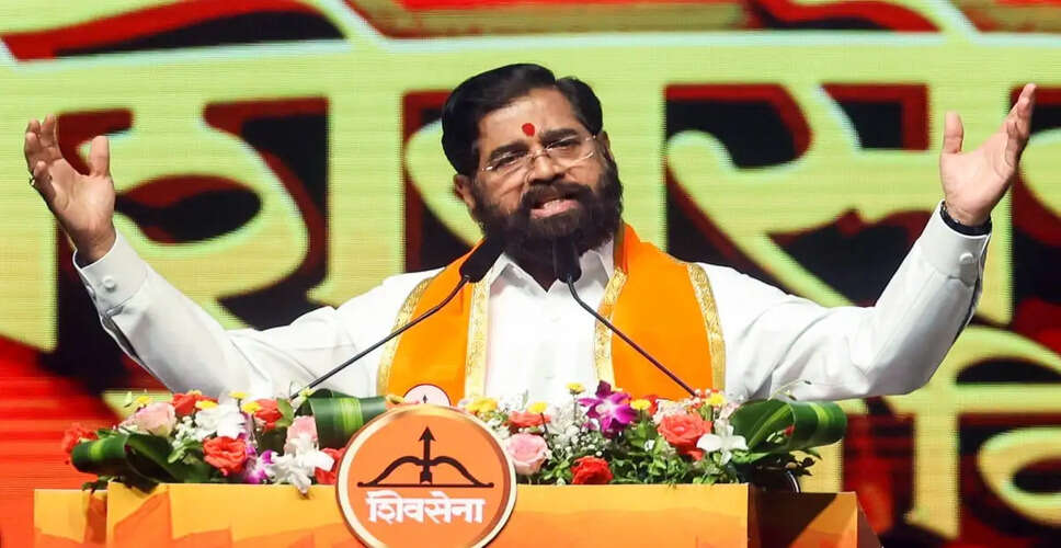 Major Political Shift in Maharashtra: Six MPs Set to Join Shinde's Shiv Sena