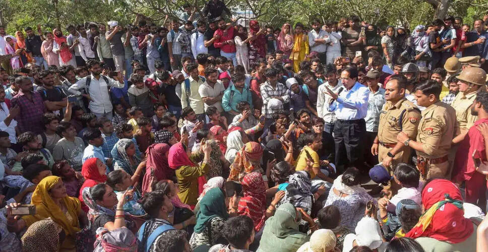 Samvardhana Motherson Addresses Labour Protests in Noida
