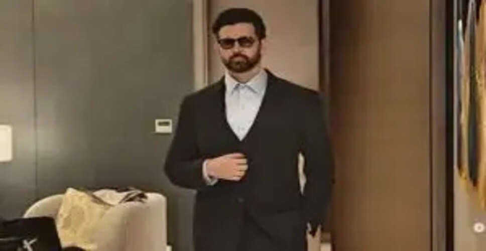 Hrithik Roshan Cheers for Shahid Kapoor's New Film 'O'Romeo' &ndash; A Must-Watch!