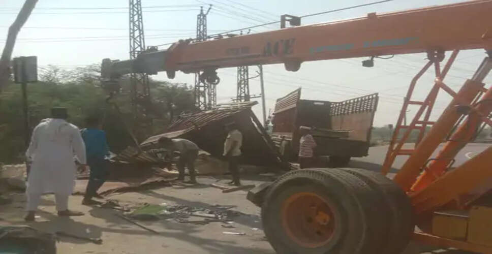 Truck Accident Near Ramgarh: Driver Escapes Unharmed