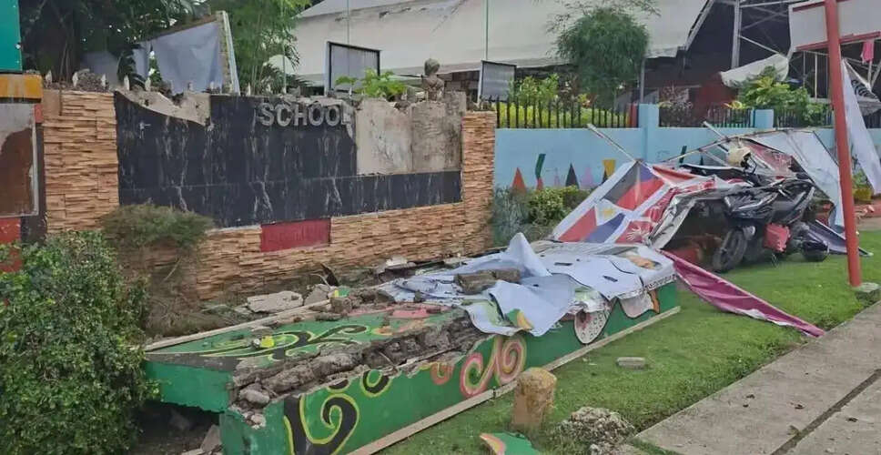 Massive 8.2 Magnitude Earthquake Hits Mindanao, Philippines
