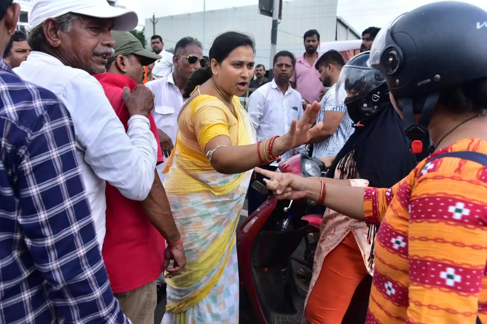 What Impact Does the Odisha Port Have on Local Communities? Insights from Bhubaneswar to Puri