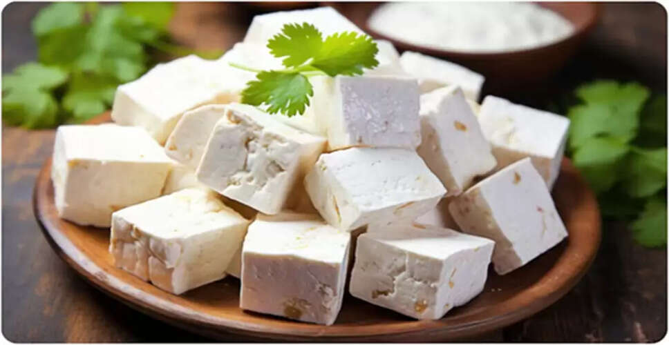 Easy Steps to Prepare Fresh Paneer at Home for Diwali