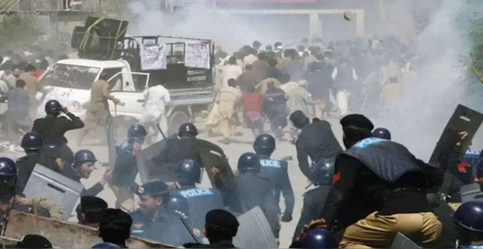 Violence Erupts in Pakistan-Occupied Kashmir Amid Protests