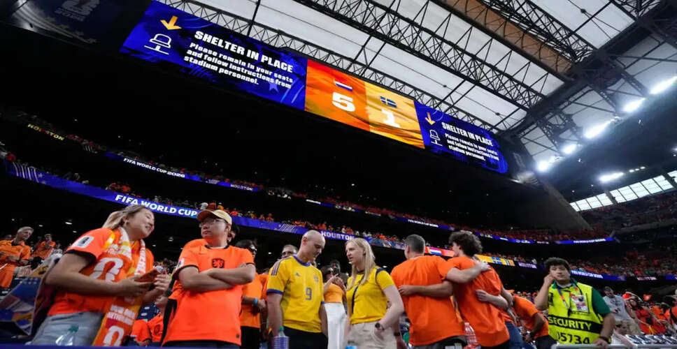 Netherlands Triumph Over Sweden Amid Severe Weather at FIFA World Cup