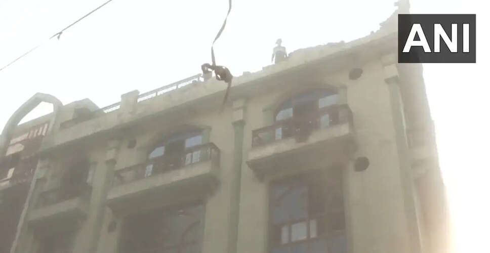 Major Demolition Operation Launched in Varanasi's Dalmandi Area