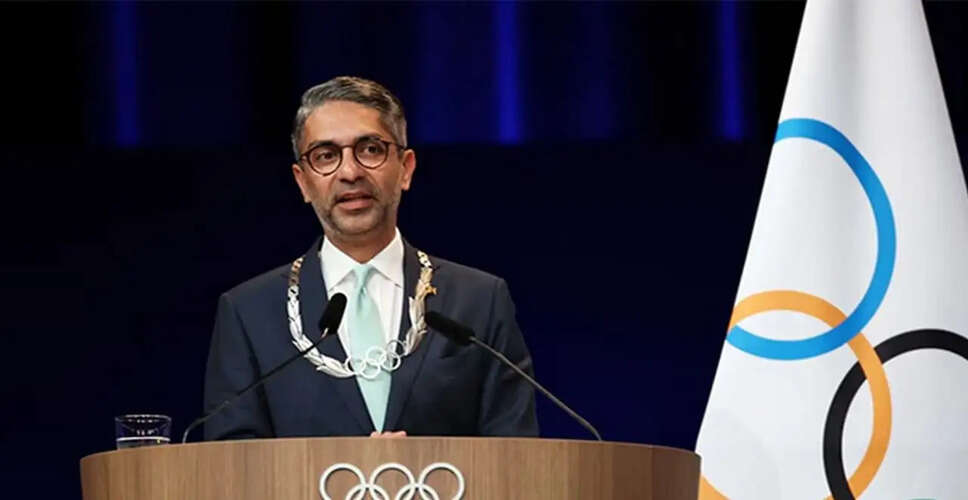 Abhinav Bindra Cheers for Indian Cricket and Badminton Finals