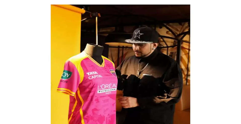 UP Warriorz Unveils Unique Jersey to Promote Girls' Education