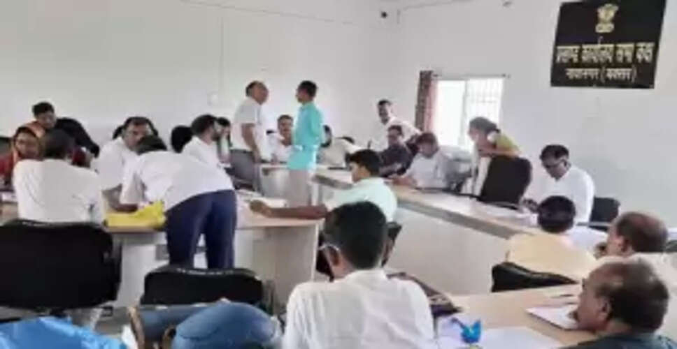 Supreme Court Orders Election Commission to Enhance Transparency in Bihar Voter Rolls