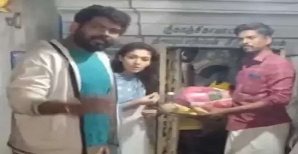 Nayanthara warns to break fan's phone during temple visit, video creates stir