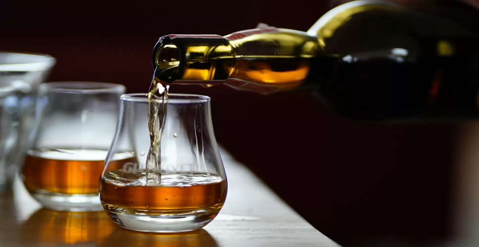 Another reason to cut back on booze: Heavy drinkers risk muscles loss