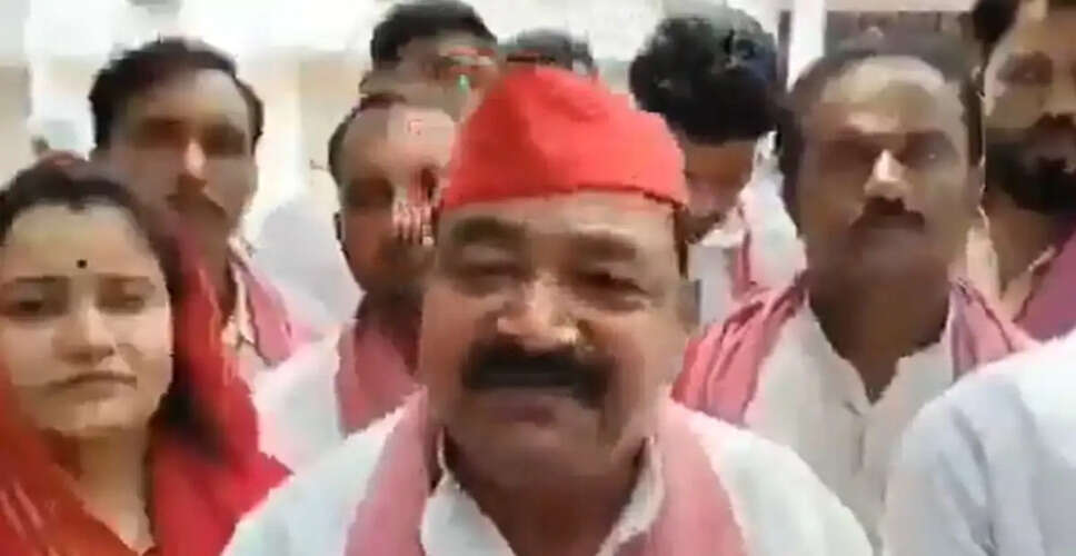 Controversy Erupts as SP MP Ajendra Singh Lodhi Criticizes PM Modi