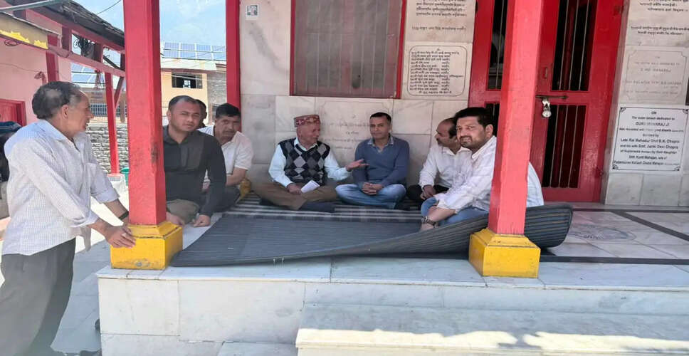 Strategic Meeting on Stray Dog Management Held at Historic Temple
