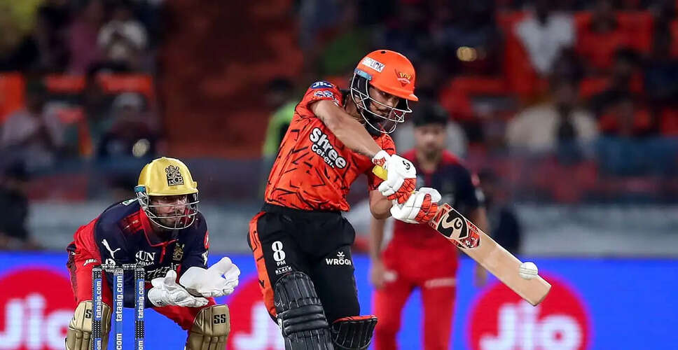 Sunrisers Hyderabad's Batting Prowess Shines in Thrilling Match Against RCB