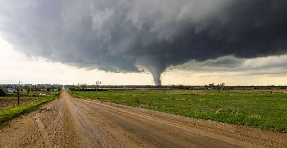 Severe Storm Triggers Tornado Warning in Northwestern Oklahoma