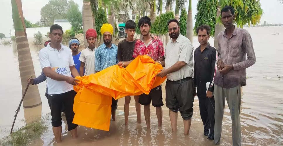 MP Sahney provides relief to flood-hit Punjab villages