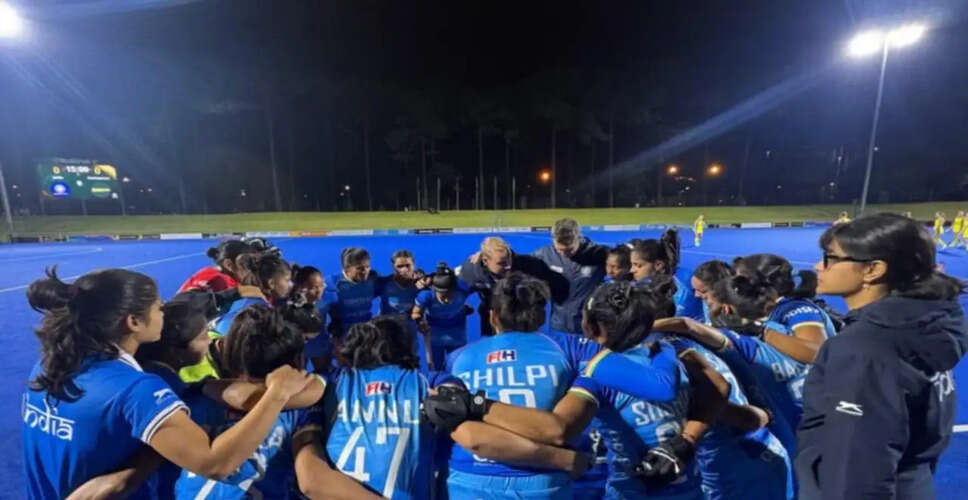 Australia Triumphs in Women's Hockey Series Opener Against India