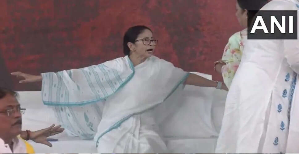 Mamata Banerjee Launches Protest Against Voter Disenfranchisement in West Bengal