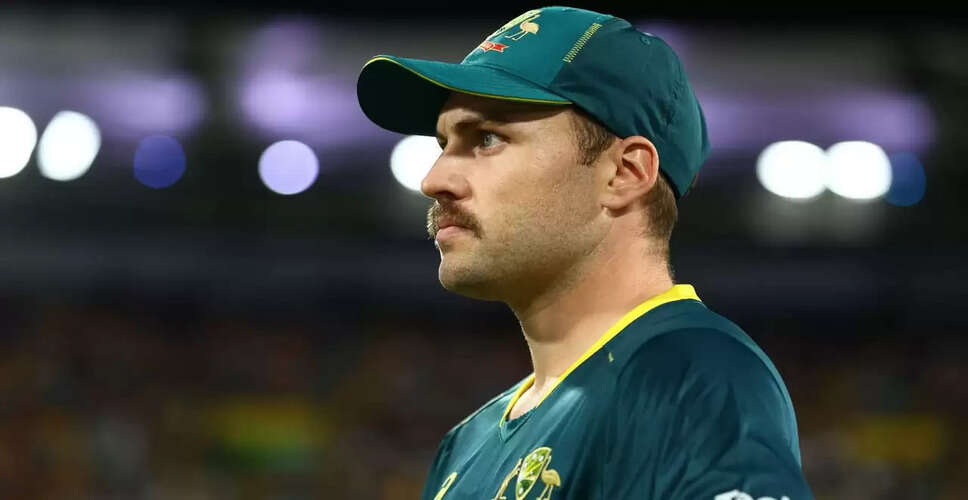 Sunil Gavaskar Critiques Josh Inglis Over IPL Availability Issues