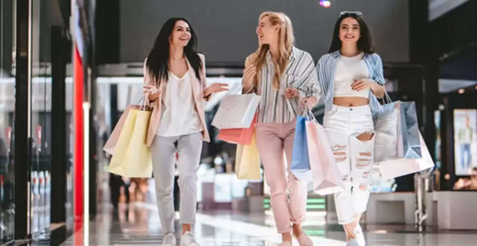 Exploring the Trend of Thrifting: Sustainable Fashion for Everyone