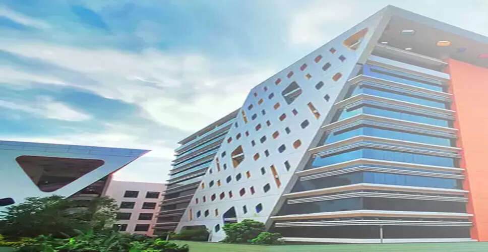 Cognizant announces wage hike for 80 pc of eligible employees