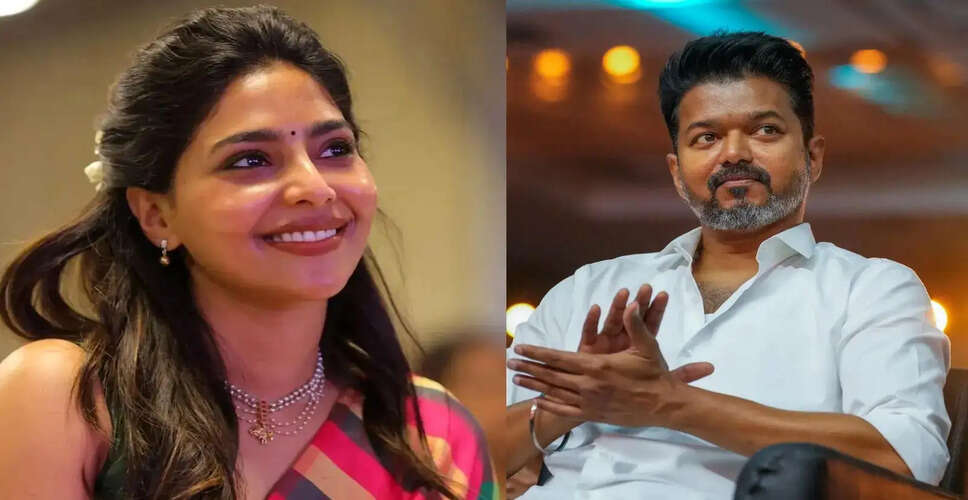 Aishwarya Lekshmi Backs Thalapathy Vijay's Political Aspirations