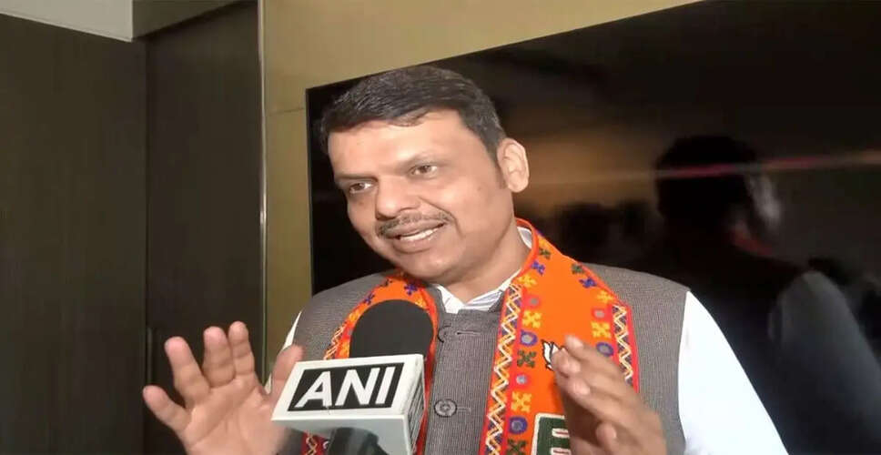 Devendra Fadnavis Confident of BJP's Victory in West Bengal 2026 Elections