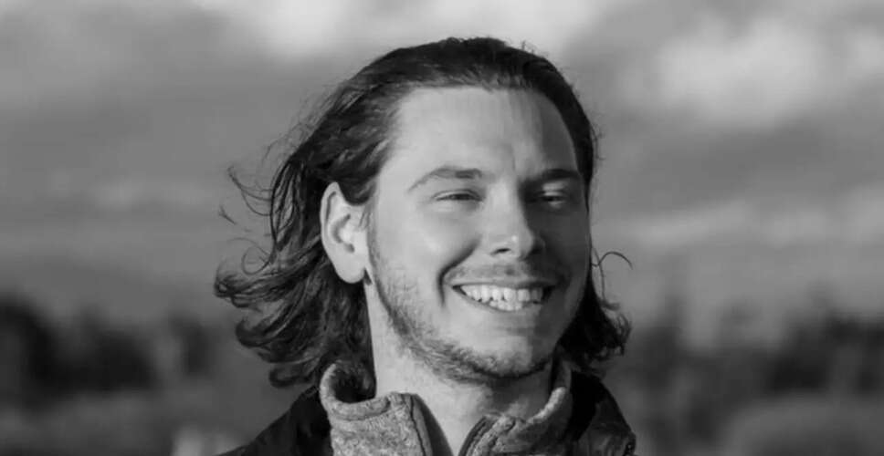 Tragic Accident at LaGuardia Airport Claims Lives of Two Crew Members