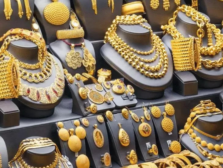 Recent Decline in Gold and Silver Prices: Market Insights