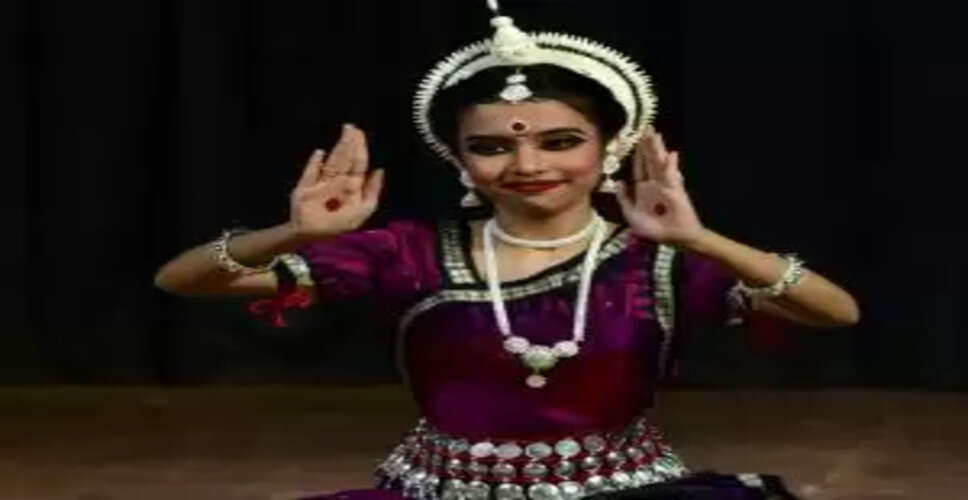 Discover the Vibrant Odissi Dance Performances Lighting Up Bhubaneswar!