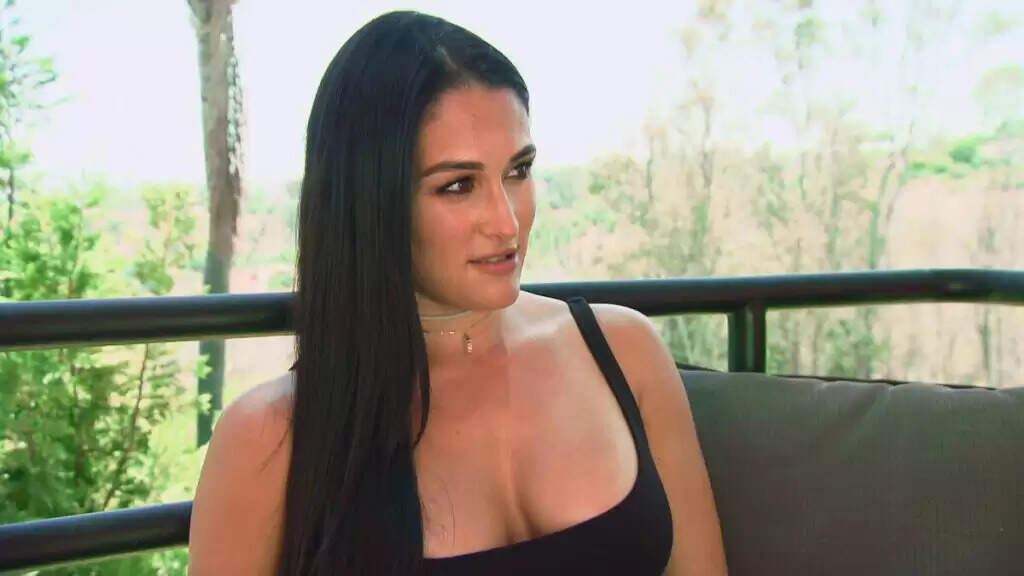 Nikki Bella Set to Make WWE Raw Comeback Ahead of Evolution 2025