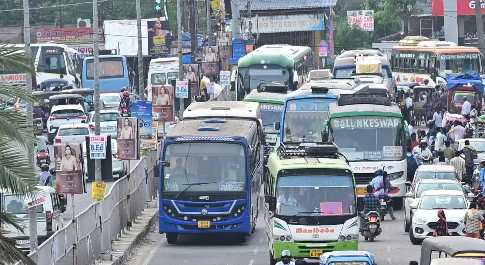 Cuttack's Bus Services Stabilize Amidst Drivers' Dispute