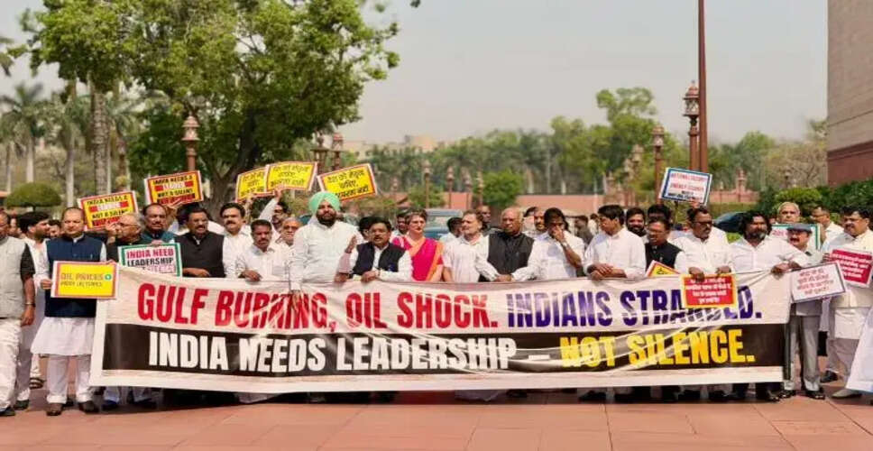 Opposition Leaders Rally in Parliament Demanding Action on West Asia Crisis