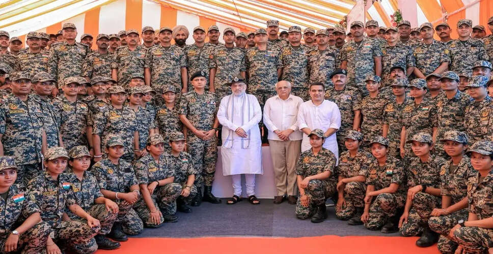 Amit Shah Inaugurates Border Outpost in Gujarat Amid Security Enhancements