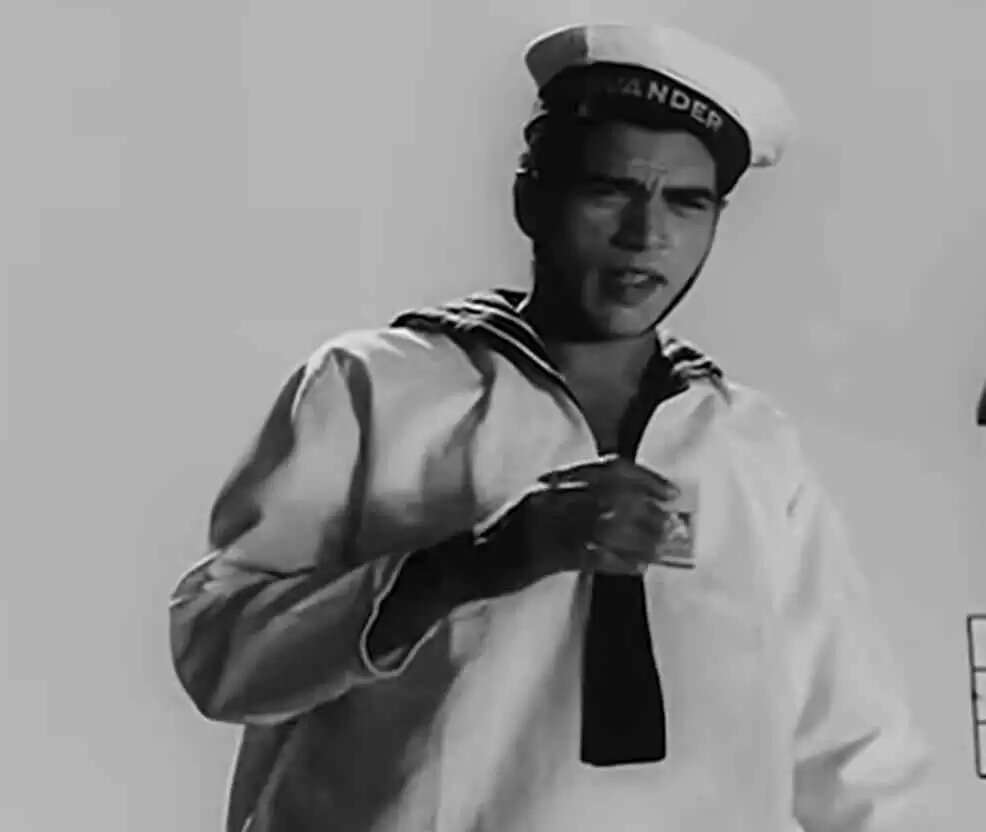 Remembering Dharmendra: The Enduring Legacy of a Bollywood Icon