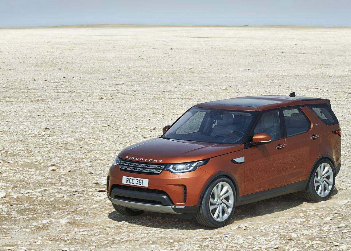 Land Rover Off-Roading Experience — Go Above & Beyond Almost Any Terrain!