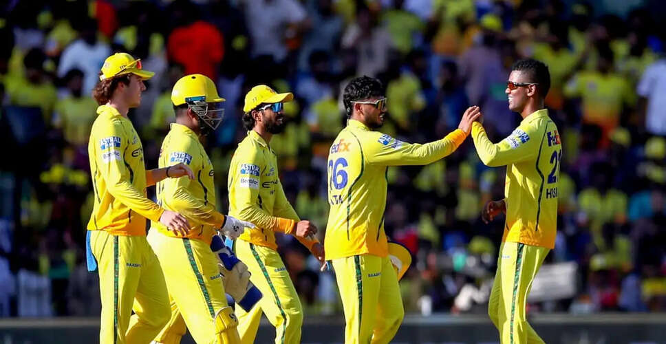 Chennai Super Kings Sign Macneil Noronha as Replacement for Injured Ramakrishna Ghosh