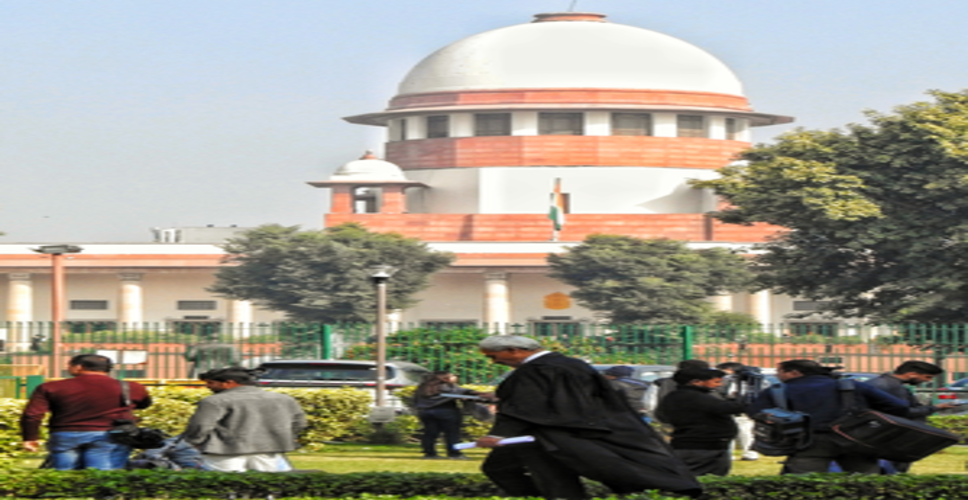 Mandatory Aadhaar info in forms: SC won’t initiate contempt proceedings against ECI