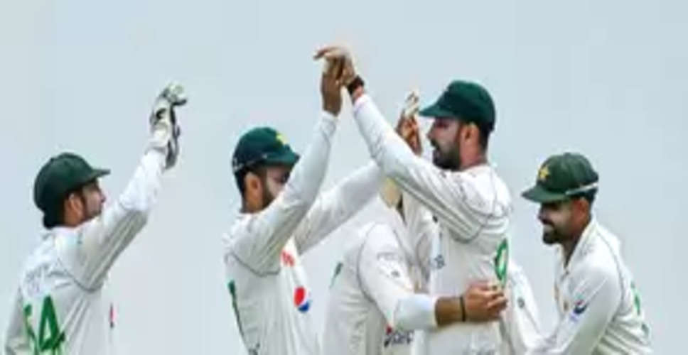 Pakistan fined for slow over-rate in second Test vs South Africa