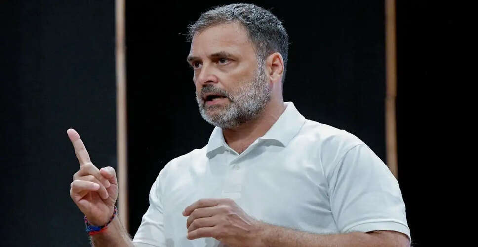 Rahul Gandhi Energizes Congress Workers Ahead of UP Assembly Elections