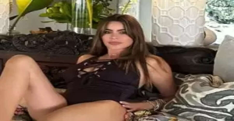 Sofia Vergara's Stunning Throwback Bikini Photos Ignite Social Media Buzz