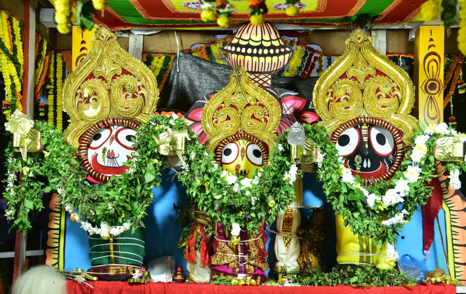 Discover the Majestic Suna Besha: A Glimpse into Jagannath's Grand Celebration
