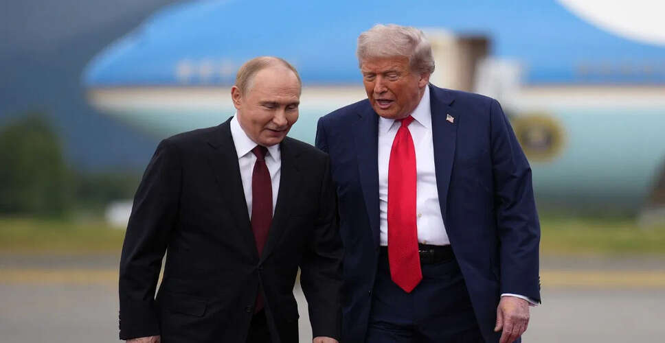 Trump's Contradictory Stance on Oil Deals: Targeting India While Engaging Russia