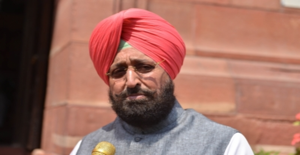 BJP, AAP both failed to keep their promises to farmers: Bajwa