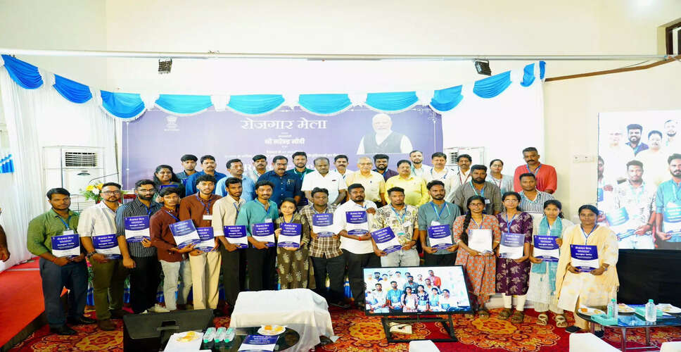 Prime Minister Modi Distributes Over 51,000 Job Letters at Rozgar Mela