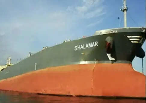 Tensions Rise in the Strait of Hormuz Amid Failed US-Iran Talks