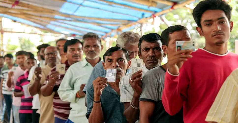 Supreme Court's Ruling on Counting Staff Deployment in West Bengal Welcomed by BJP and TMC
