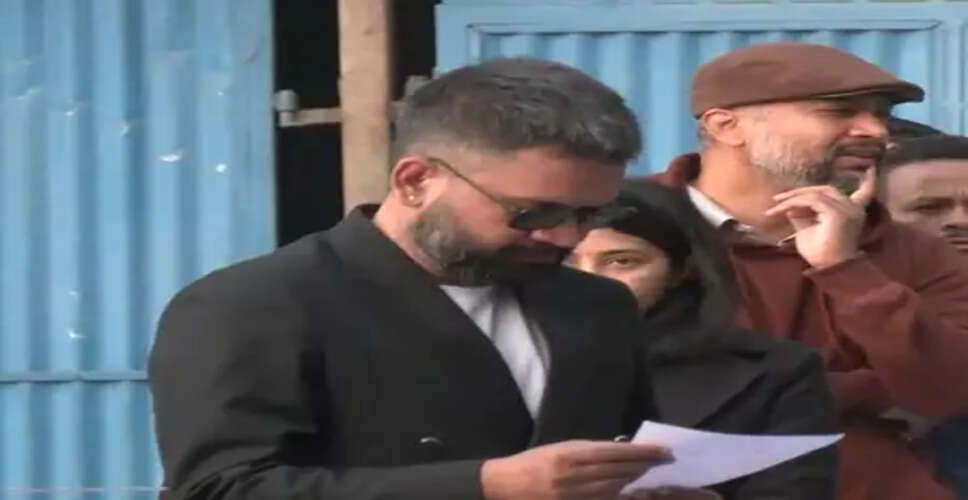 Nepal's Parliamentary Elections Kick Off: A New Era for Voters?