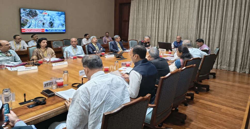 Rajnath Singh Leads Parliamentary Committee Meeting on Border Infrastructure and Security