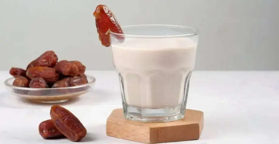 The Health Benefits of Soaked Dates in Milk